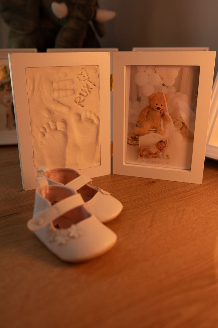 Detalii de botez — Demeter Studios
