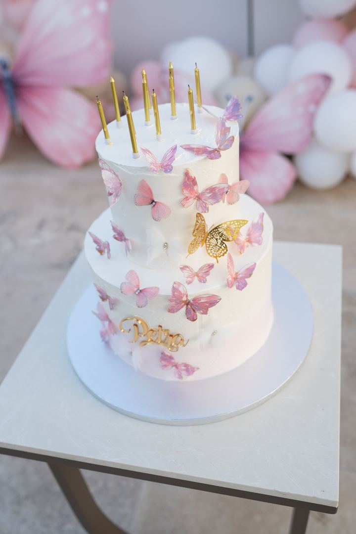 Detalii de botez — Demeter Studios
